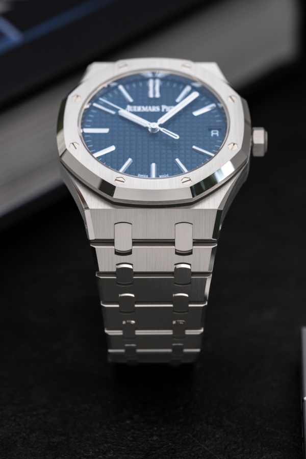 Royal Oak 15510ST Blue "Unworn"